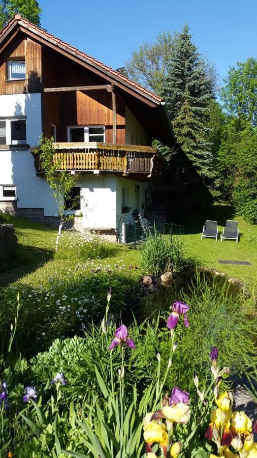 Ferienhaus Am Schleifenbach Saalfeld Saale Exterior foto